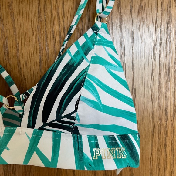 Pink bralette - Picture 2 of 3